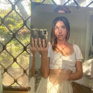 Meet your Posher, Rachelle